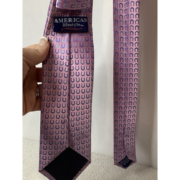 American Lifestyle‎ Men's Horseshoe Necktie Purple- Fast Shipping! - Picture 6 of 7